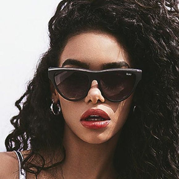 Quay Flight Risk Sunglasses for Women Black Gold Sunglasses Glam Summer main image 10
